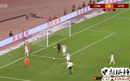 友谊赛变生死战？国足战叙利亚现1大冲突，主裁遭球员凶狠怒推