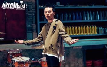 杨幂素颜白到发亮,杨幂素颜打动刘恺威