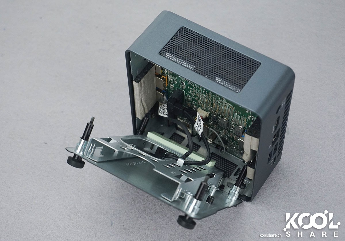 nuc8i5和i7,intelnuci7