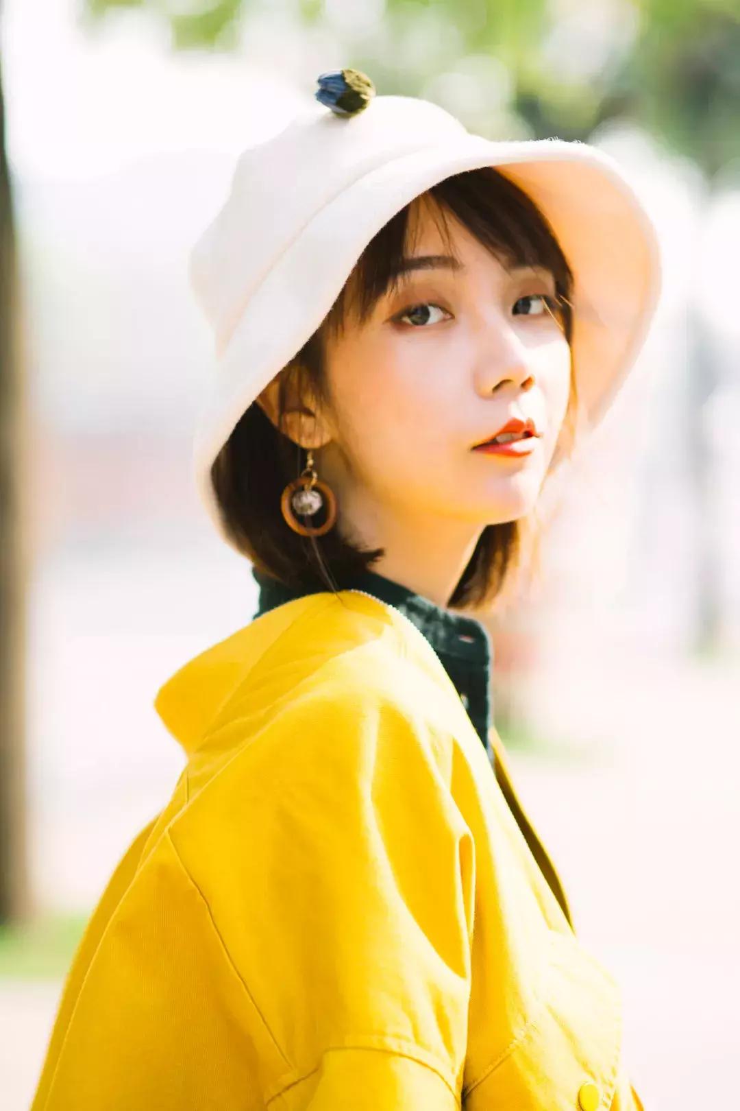 职场一周穿搭不重样女秋冬,3种风格20套时髦穿搭照着穿就对了