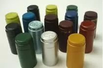 葡萄酒瓶帽小孔的作用,葡萄酒瓶盖上有小孔