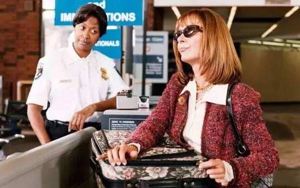 明明去的免签国却被遣返?机票酒店都订好了,开什么国际玩笑?