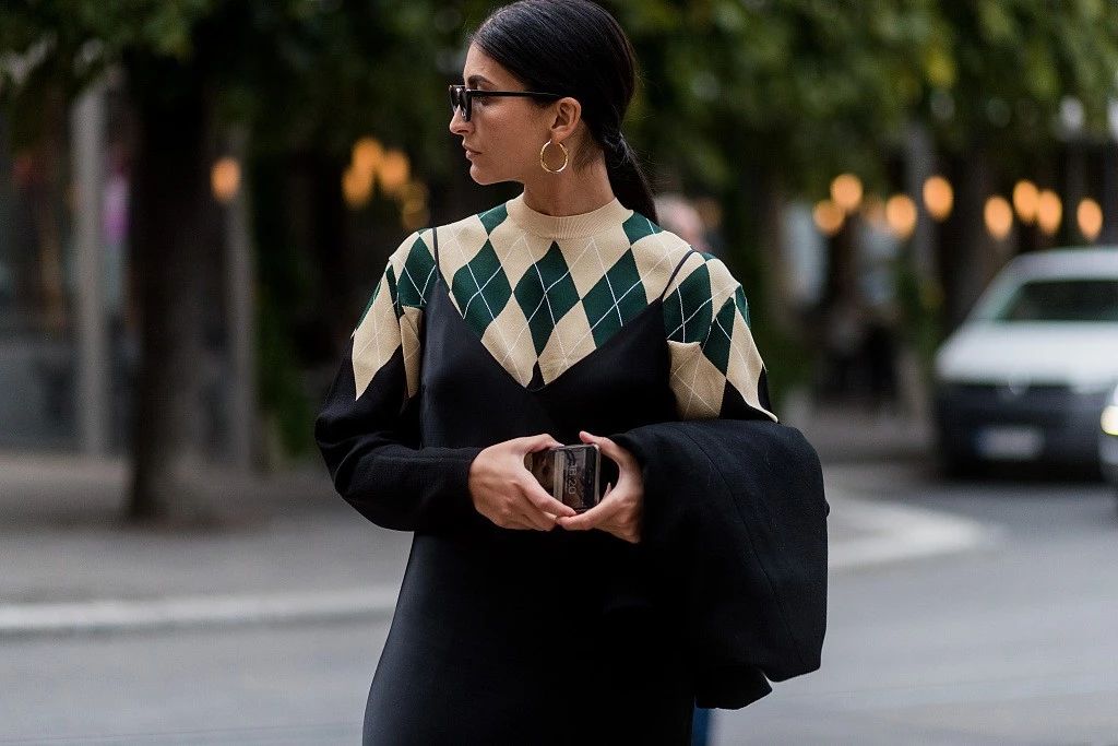 适合30-35岁穿的减龄毛衣,40-50岁洋气妈妈毛衣推荐内穿