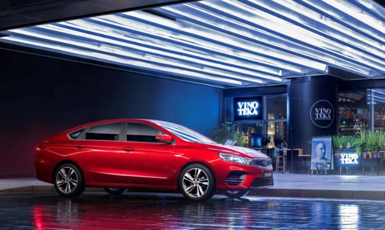 热巴金鹰杨幂,热巴金鹰奖服装