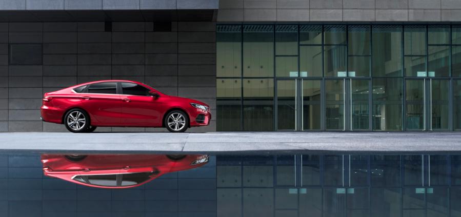 宫绣金鹰华服刷爆网络，与同有“匠美“之称的缤瑞并称刷分神器！