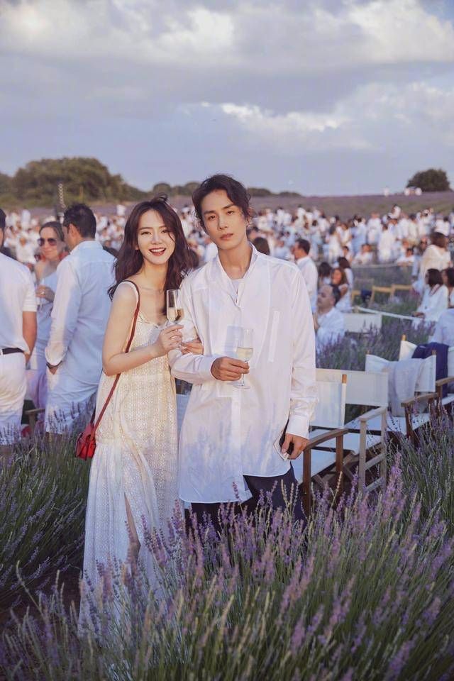 《夏家三千金》三姐妹现状，两人感情美满，只有她最让人惋惜