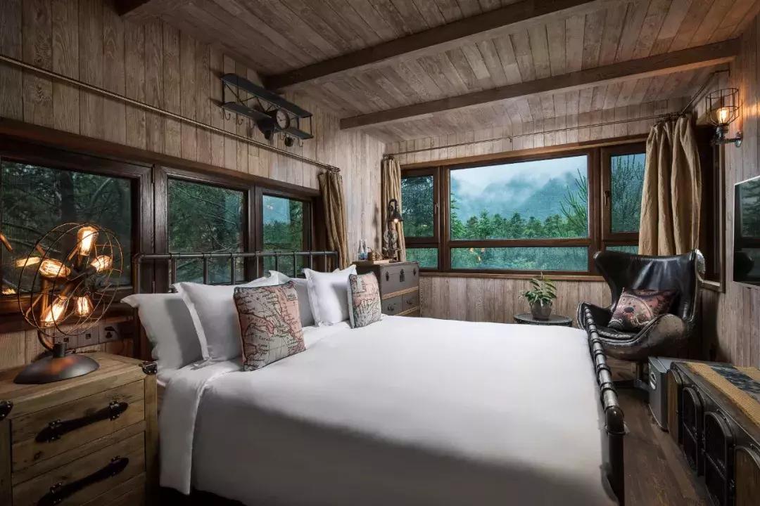 这片媲美京都的红叶之森只藏15栋梦幻树屋，杭州1.5h直达！