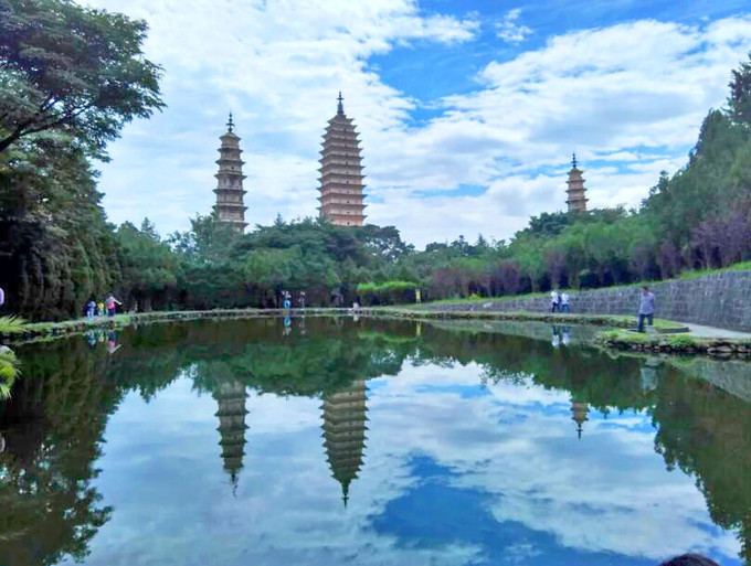 大理四景风花雪月的故事,在风花雪月的大理洱海边