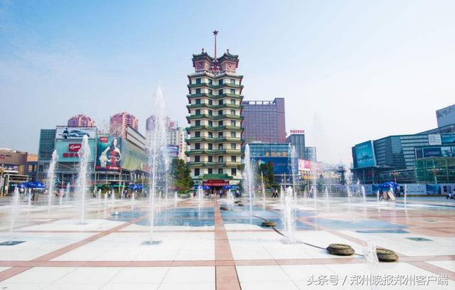 人民日报评郑州新闻,郑州火遍热搜