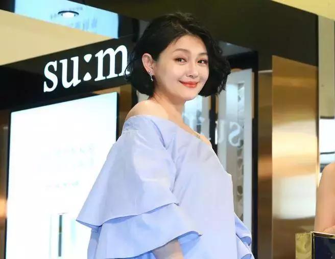 方脸女生如何靠化妆提升高级感,圆方脸女生怎么化妆