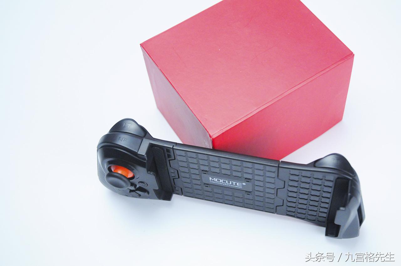 什么刺激战场吃鸡手柄比较好,刺激战场外设手柄教程