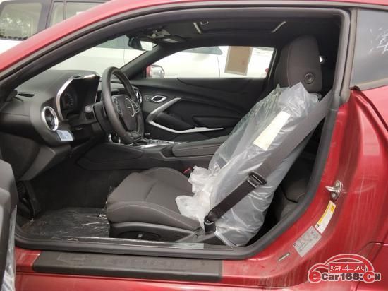 雪佛兰科迈罗试驾顶配,雪佛兰科迈罗有多强悍