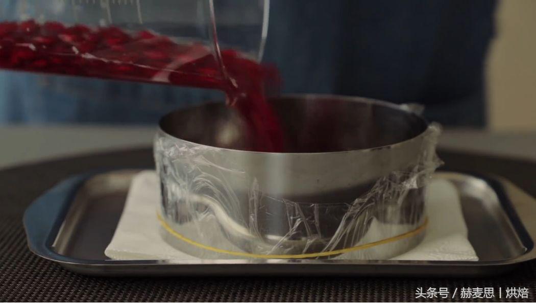 红丝绒咸奶油芝士蛋糕,漂亮又美味的红丝绒芝士蛋糕