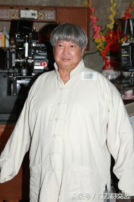 洪金宝对比李连杰谁地位高,洪金宝和李连杰哪个地位高