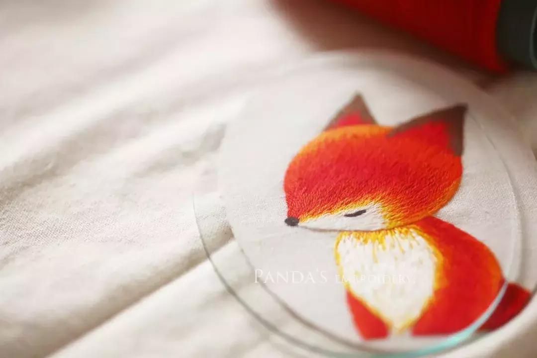 她用中国刺绣惊艳世界,她用一幅中国刺绣便惊艳了世界