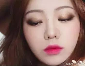 简单的淡妆化妆步骤轻松搞定,适合化妆初学者的化妆教程淡妆