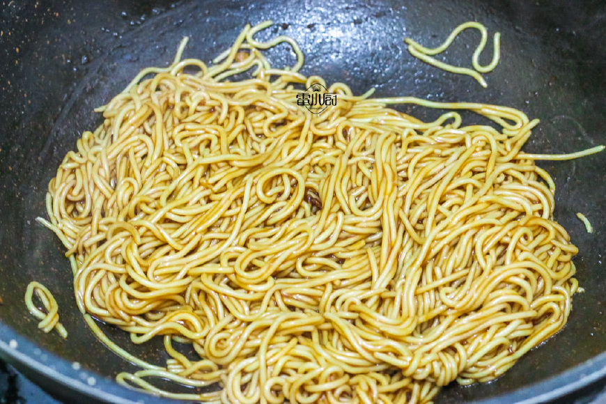 为什么自己做的炒面老是塌陷,炒面这样做更好吃根根分明不油腻
