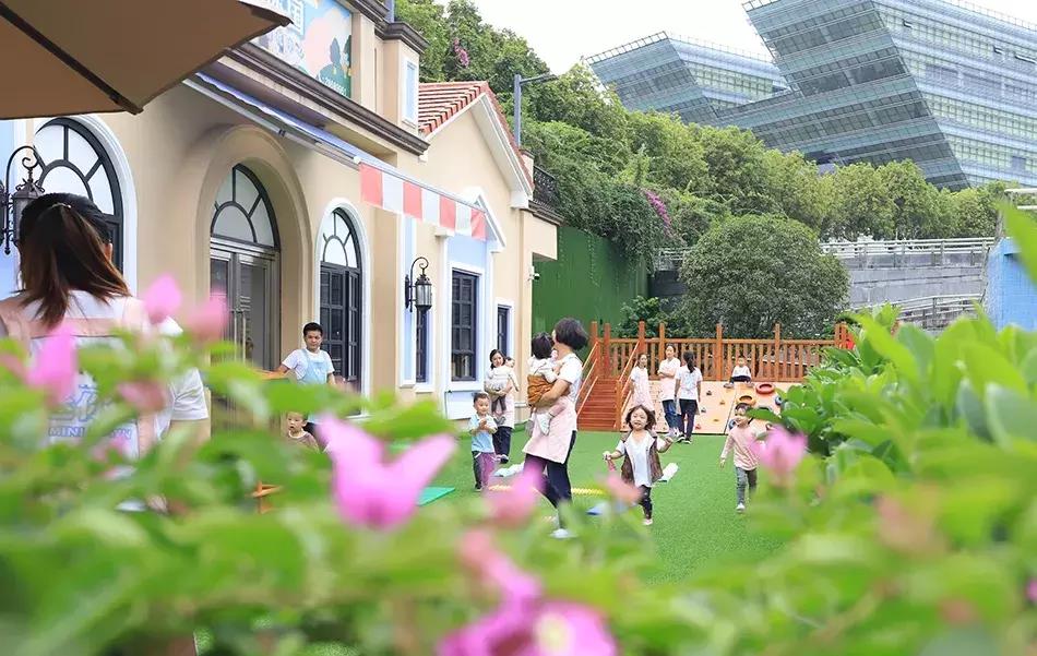 高端家庭式幼托中心,乌鲁木齐幼托中心推荐