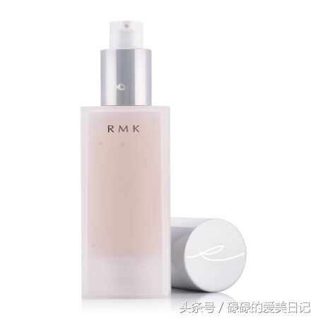 适合秋冬用的粉底液,秋冬油皮适合的大牌粉底液