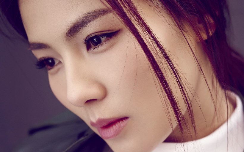 教你一招怎样淡化法令纹,什么方法可以最有效的去除法令纹