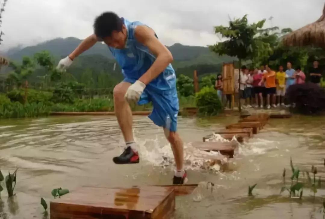 佛冈森波拉温泉冰川水谷,森波拉温泉度假村独栋别墅