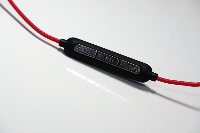 千万别吓着这个上海宁做的耳机以无敌的价格逆袭了整个耳机圈