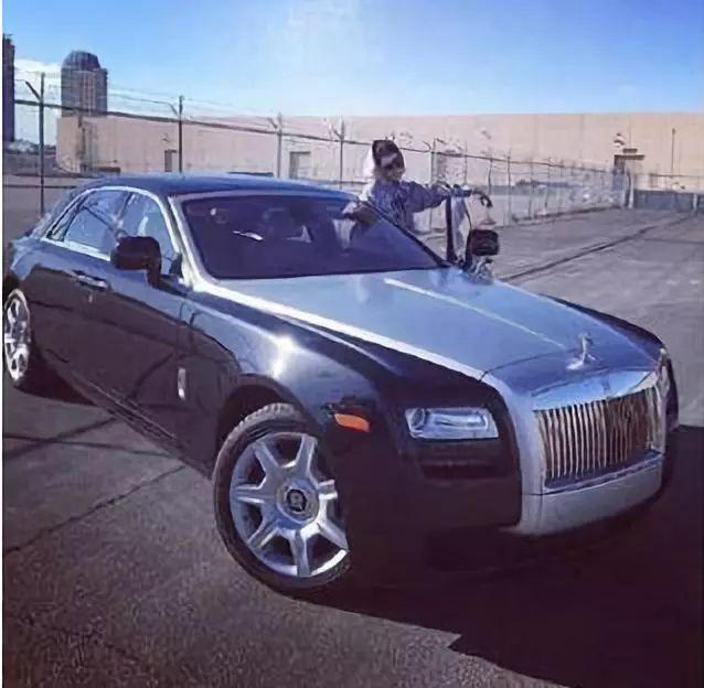 别再羡慕明星们的豪车了现在你也有机会拥有它啦！