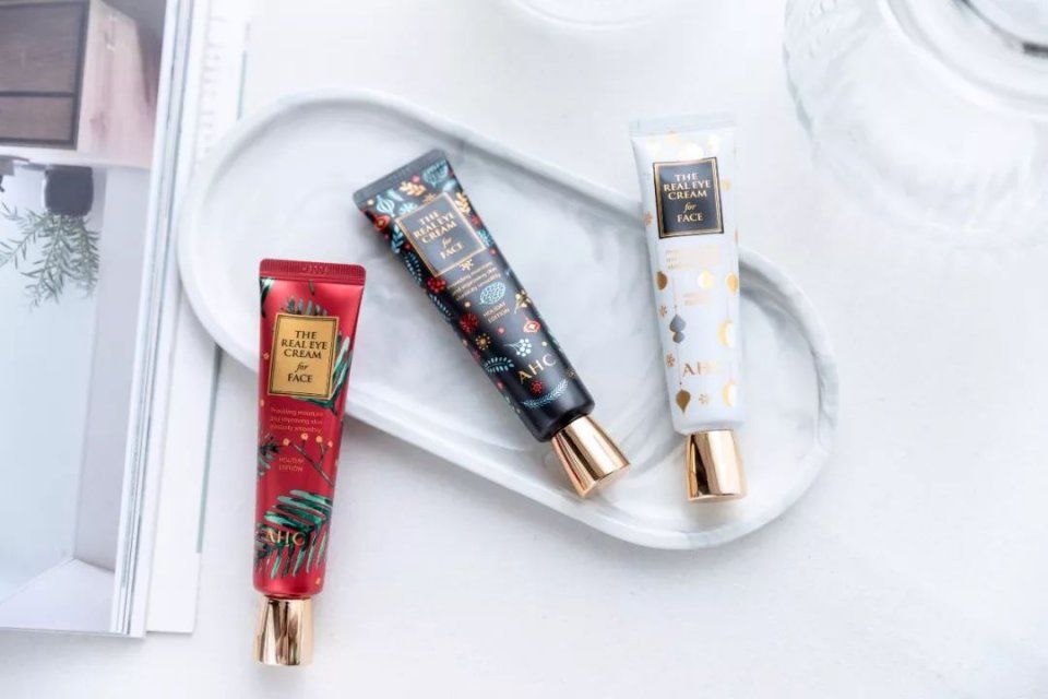 一支全脸可用的眼霜,一支眼霜