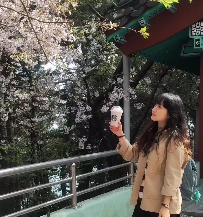 软绵绵：一个走心做视频的B站美妆阿婆主