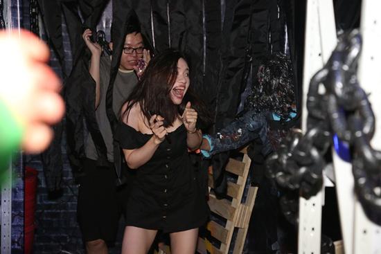 百鬼夜行欢乐谷万圣节,万圣节纽约百鬼夜行