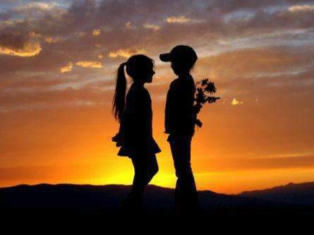 上高二的孩子厌学怎么办,孩子上初中早恋了怎么教育