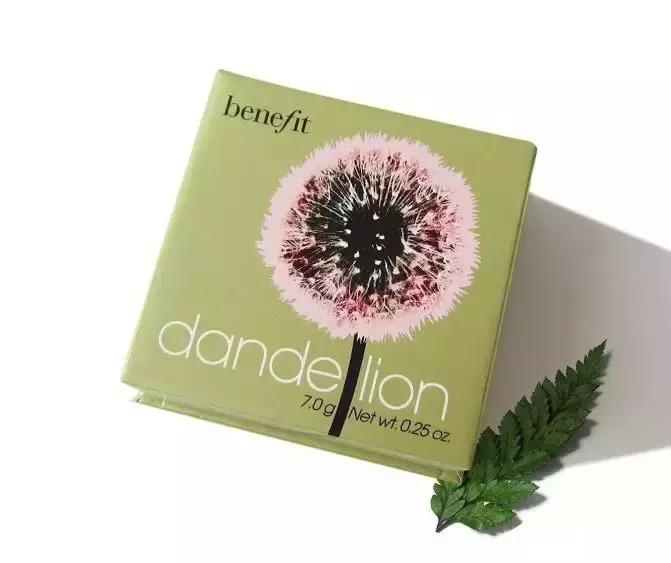 杨幂满脸雀斑、皮肤蜡黄,丑出新高度?伪素颜这样打造~