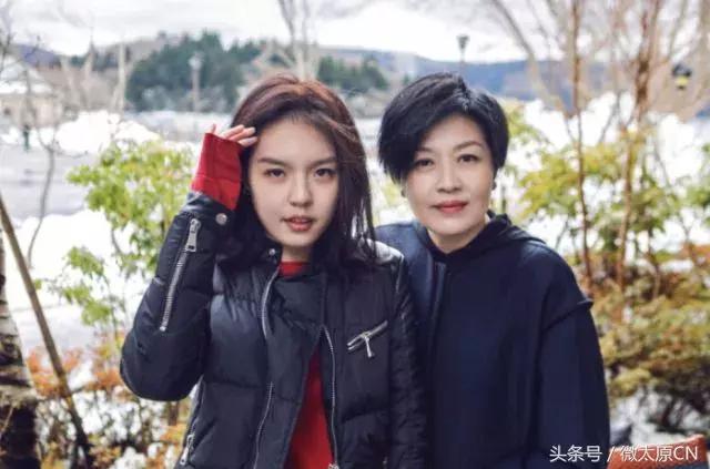 著名主持人李咏患癌去世是真的吗,主持人李咏死于什么病