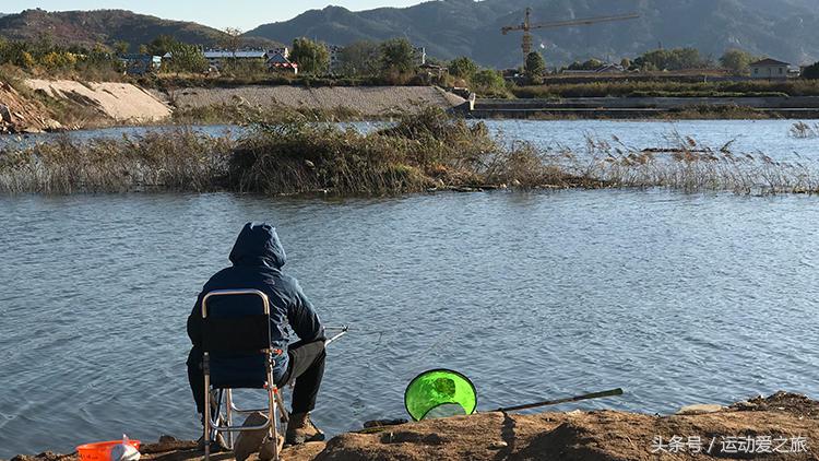 冬季鲫鱼开口的正确方法,水温低于15度鲫鱼好钓吗