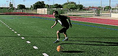 边路如何内切进攻,足球边路战术教学11人