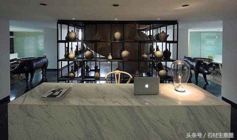 大理石雅士白和白玉兰哪个好看,大理石雅士白和纯白哪个好看