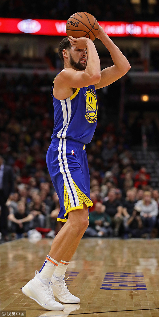 汤神回归穿的篮球鞋,汤神签约安踏前穿什么鞋