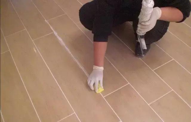 瓷砖美缝教程初学者,地砖美缝初学者怎么美缝