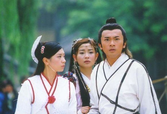 总结金庸武侠的几句诗,金庸武侠小说古诗词欣赏