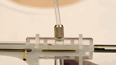 决不能让渣男欺负！化眼泪为*弹子**，把渣男射得透心凉！