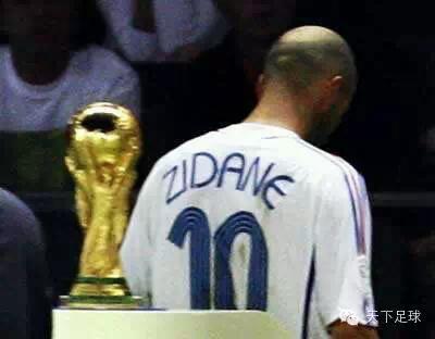 天下足球十大催泪旁白马拉多纳,天下足球新十大催泪旁白