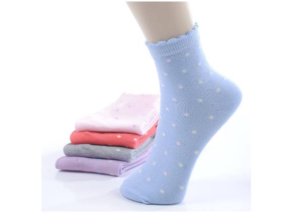 男士脚后跟干裂起硬皮用什么药膏,治疗脚后跟干裂的穴位