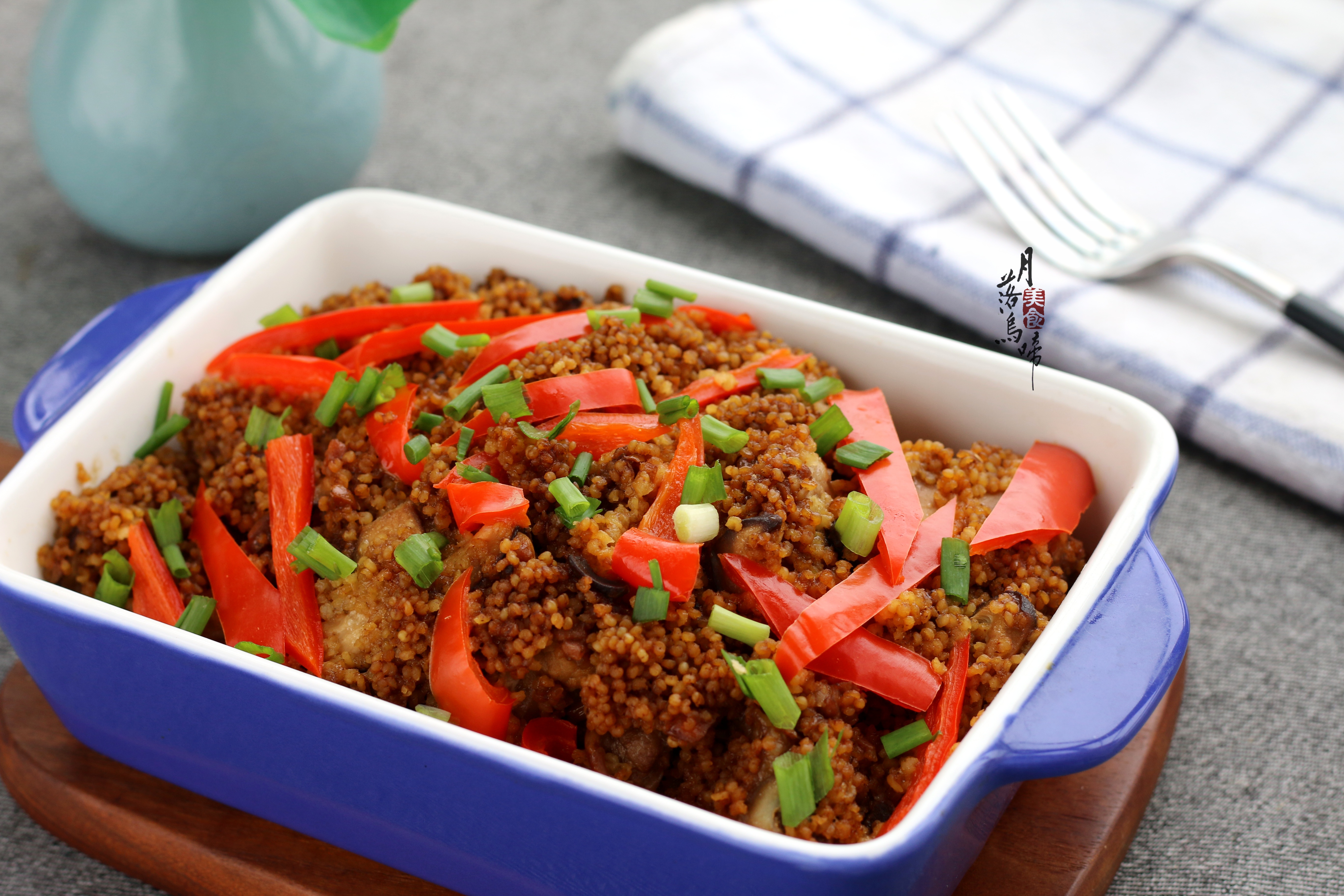 叫老公买了一台机器，厨房做菜无油烟，皮肤也变好，还宽敞了许多