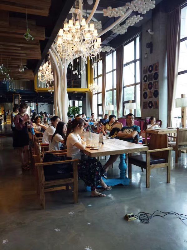 鍜栧暋缁忚惀妯″紡瀵规瘮鍒嗘瀽,灏忓挅鍟″簵缁忓吀缁忚惀妯″紡