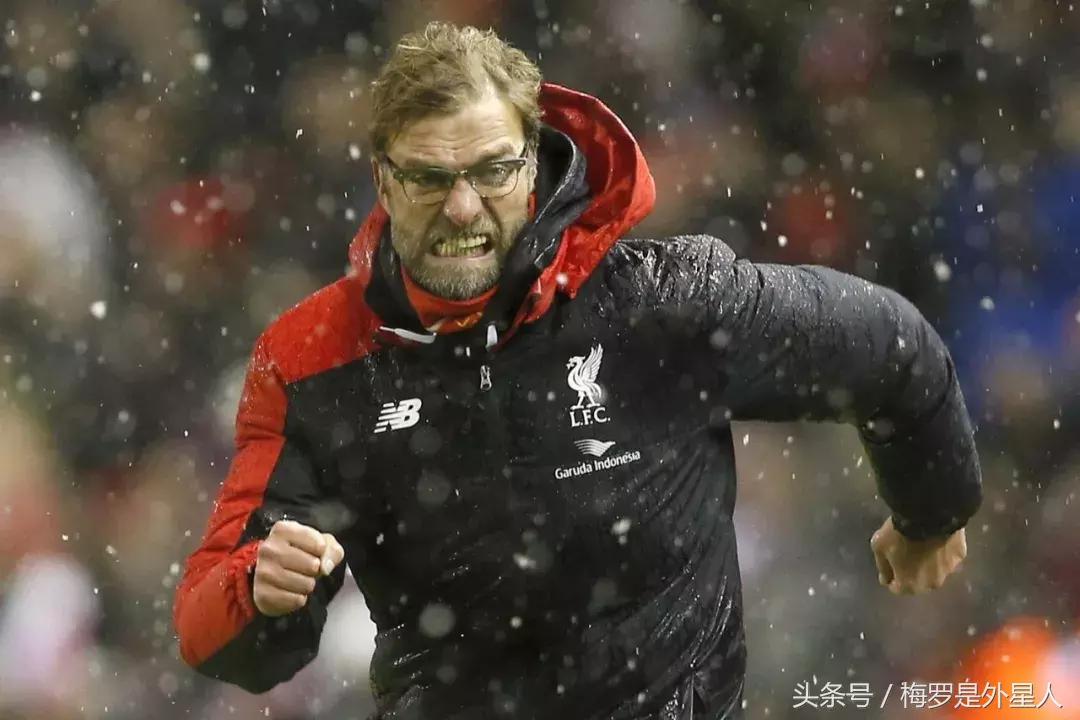 足球是男人玩的,足球是男生的浪漫