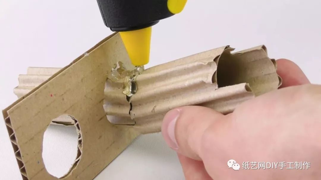 怎么用卡纸做战舰,卡纸做海盗战斗机