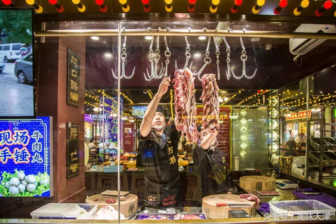 单日排队8万人的火锅,单日排队最多的火锅