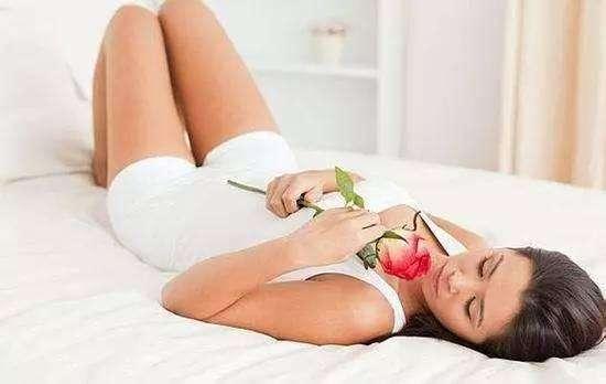 女性瘙痒要注意什么饮食,女性瘙痒该如何处理