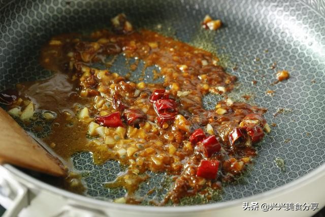 笋瓜炒几分钟,西葫芦瓜怎么做好吃又下饭呢