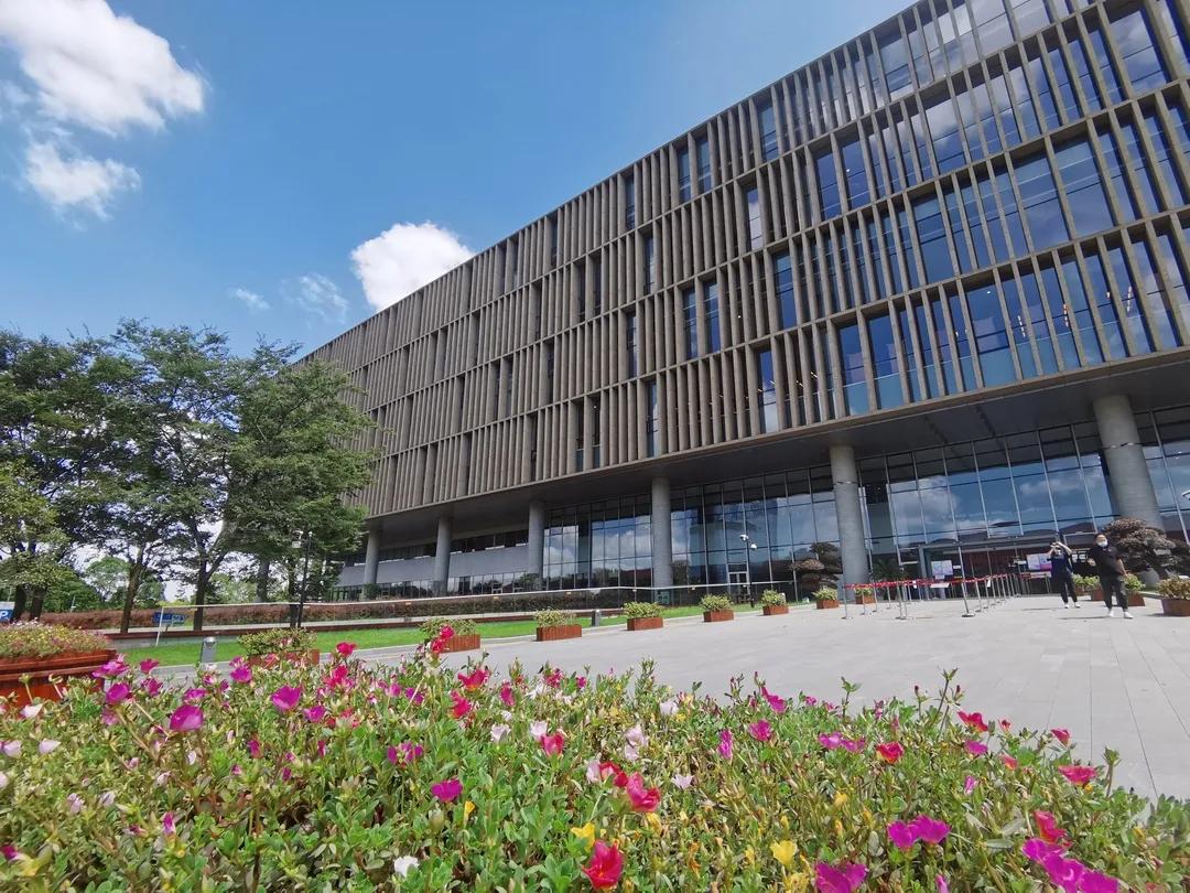 浦东图书馆不预约可以进去吗,浦东新区图书馆开放时间